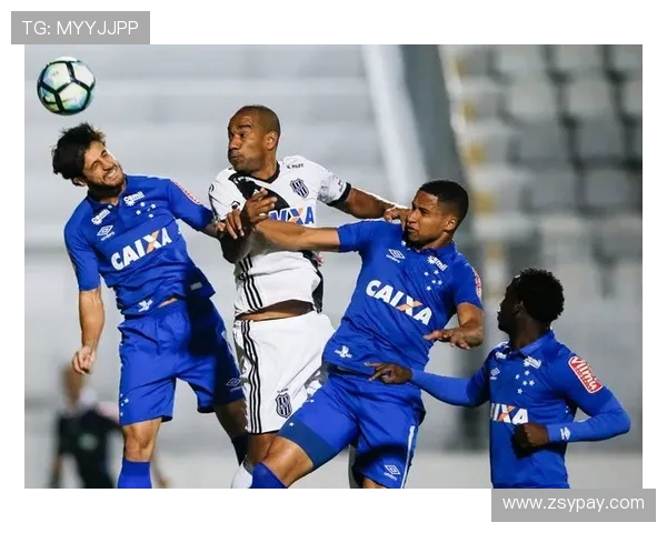 基尔与桑德豪深的激烈对决展现足球魅力与战术智慧的较量