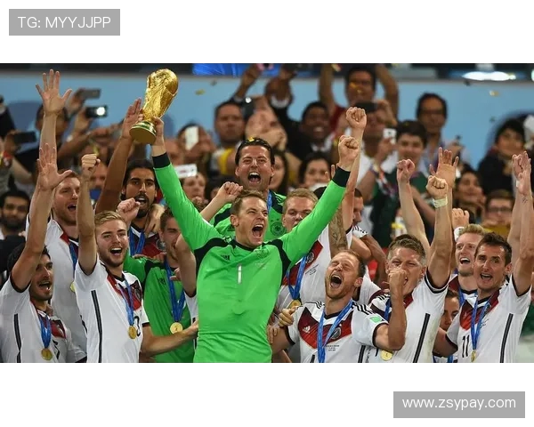 诺伊尔的守门传奇：从青涩少年到世界顶级门将的辉煌之路