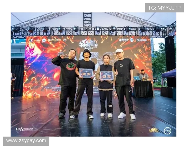 重庆飞盘队在世界街舞大赛中的默契配合与精彩表现评析 重庆飞盘队在世界街舞大赛中的默契配合与精彩表现评析