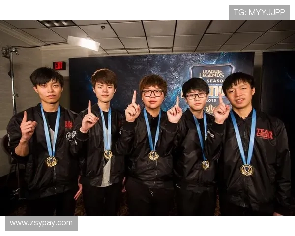 EDG职业联赛逆袭之路揭秘团队协作与战略调整的成功秘诀 EDG职业联赛逆袭之路揭秘团队协作与战略调整的成功秘诀