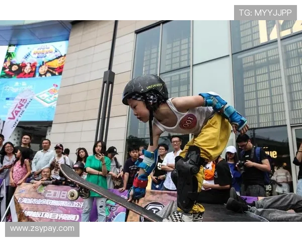 上海滑板队逆袭之旅揭秘极限运动联赛背后的拼搏与荣耀 上海滑板队逆袭之旅揭秘极限运动联赛背后的拼搏与荣耀